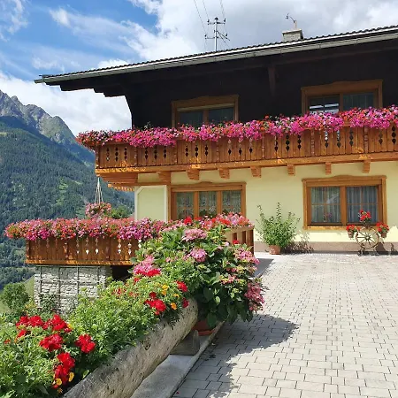 Haus Bergblick Casa vacanze *